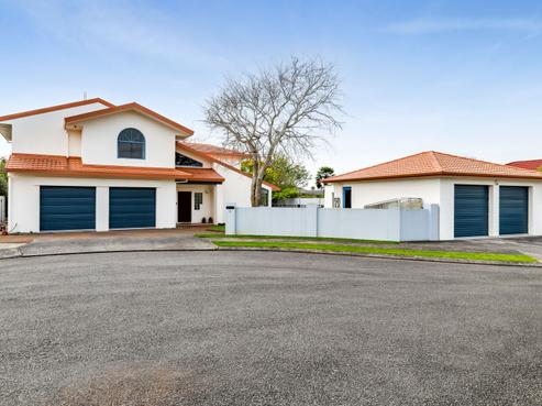 8 Taylor Place, Merrilands