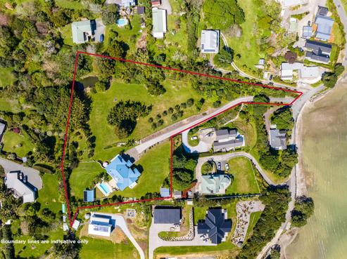 92 Ritchie Road, Parua Bay