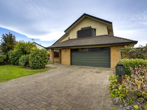 10 Knightsbridge Place, Taradale