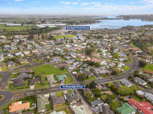 71 Riverside Drive, Waiuku