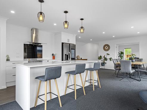 76 Parsonage Road, Woodend