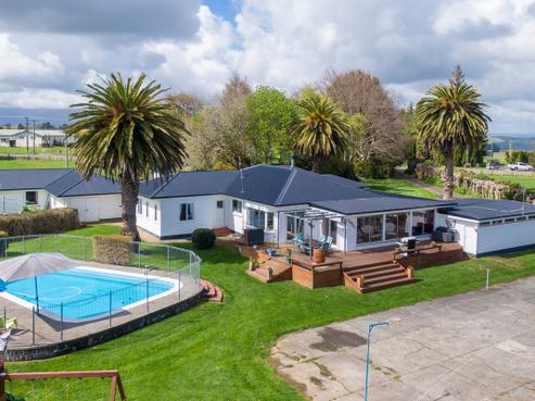 2523 Kimbolton Road, Cheltenham