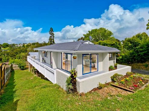 1/23A Target Road, Totara Vale