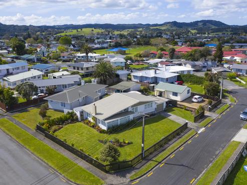 30 Denby Crescent, Tikipunga