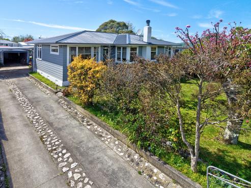 24 Margaret Street, Solway