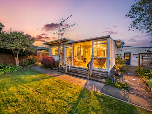16A Sheridan Crescent, Trentham