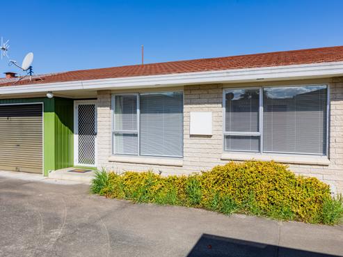 2/410 Avenue Road West, Hastings