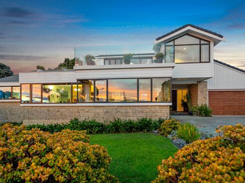 25 Queens Parade, Devonport