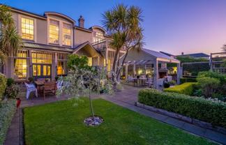 100% NBS Hideaway in Riverton! OPEN HOME Sun 12pm