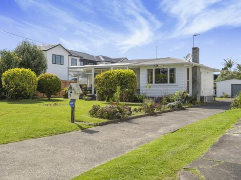 63 Gloria Avenue, Te Atatu Peninsula