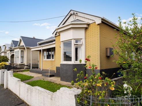 18 Pencarrow Street, Caversham