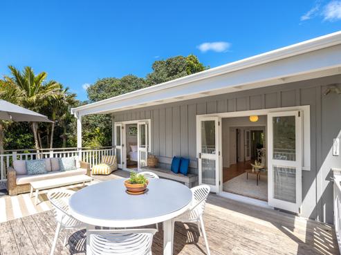 8 Palm Road, Palm Beach