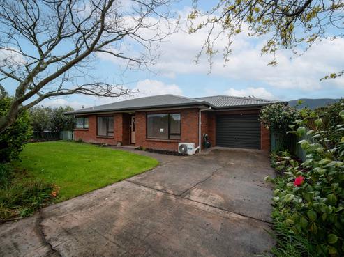 371 Nayland Road, Stoke