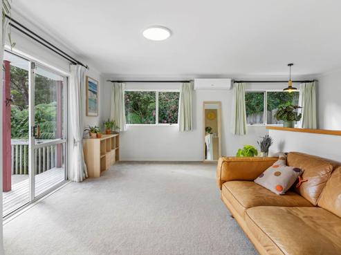 114 Spinella Drive, Bayview