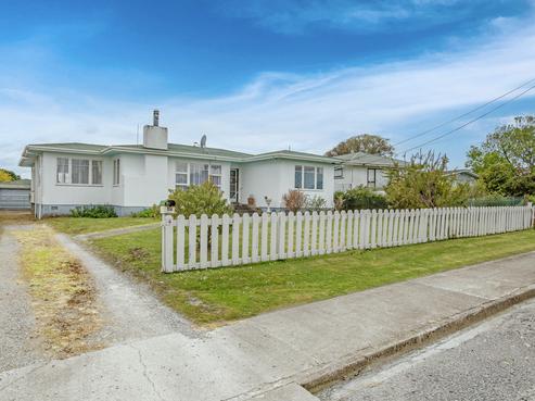 34 Freyberg Terrace, Waipukurau and Surrounds