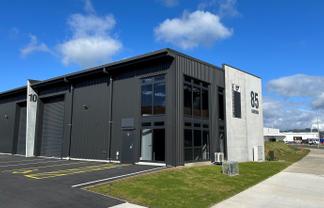 Sizeable brand new industrial unit