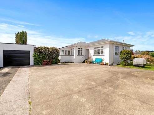 132 Ranolf Street, Glenholme