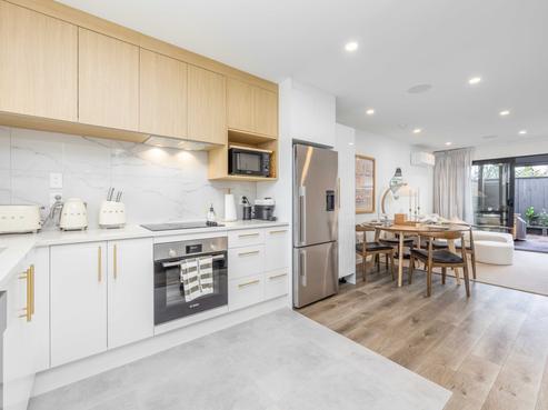 9/5 Hikurangi Street, Te Atatu Peninsula