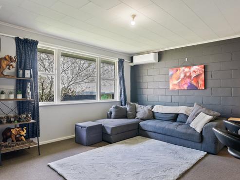 2/64 Cruickshank Road, Clouston Park