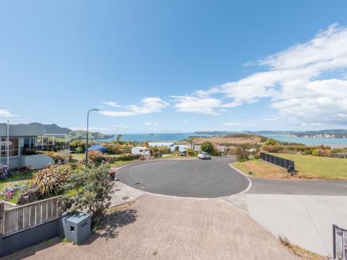 171 Centennial Drive, Whitianga