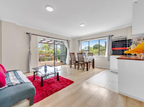 1/39 Hedge Row, Sunnyhills