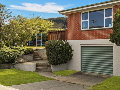 12 Newcastle Street, Clyde