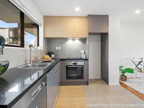 10 Red Arches Road, Henderson