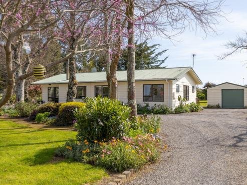 56 Upper Manaia Road, Upper Plain