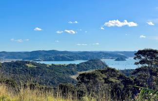 190 Aucks Road, Russell