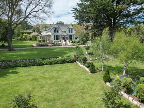 273 Springfield Road, Totara