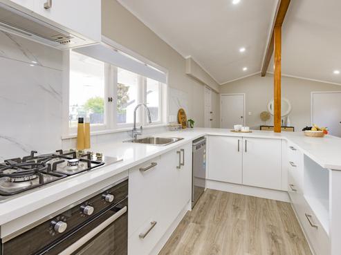 1/2 Hunua Road, Papakura