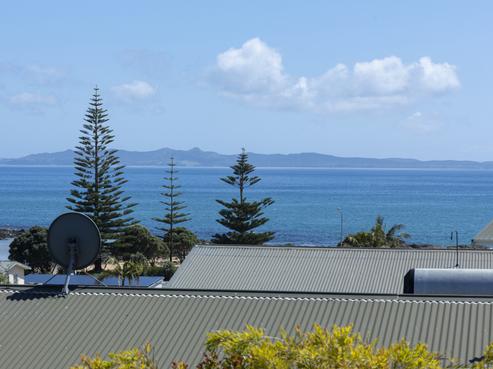 42 Stratford Drive, Cable Bay