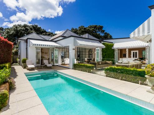 33 Cheltenham Road, Devonport