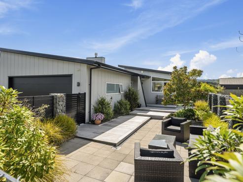 18 Lakemere Way, Kinloch