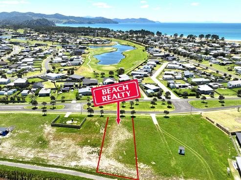 332 Harbour Drive East, Matarangi