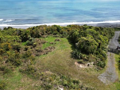 332A North Beach Road, Cobden