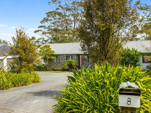 8 Buckleys Track, Paremoremo