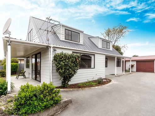 3 Petries Road, Woodend