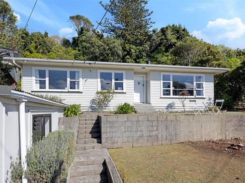 35 Kahikatea Grove, Paparangi