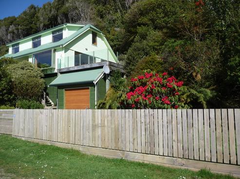 293 Horseshoe Bay Road, Stewart Island