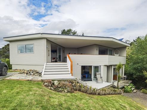 67 Kokohuia Road, Omapere