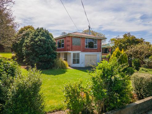 65 Luxmoore Road, Marchwiel