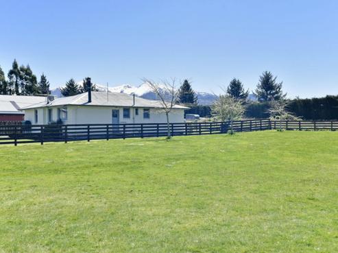 5678 West Coast Road, Springfield