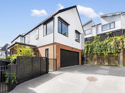 10D Windlass Street, Long Bay