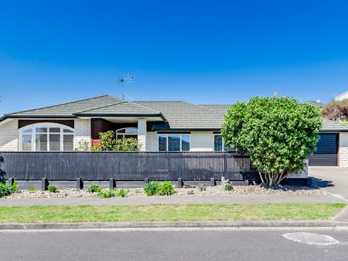 1 Rifleman Lane, Paraparaumu Beach
