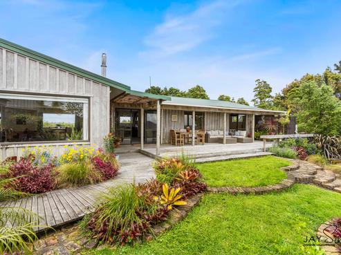 102D Mcgregor Road, Clevedon