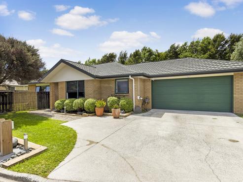 12 Ruby Court, Chartwell
