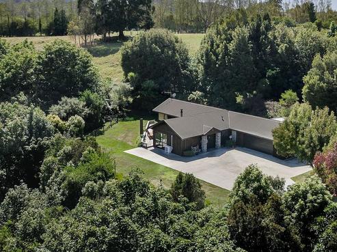 37 Kents Road, Waikanae