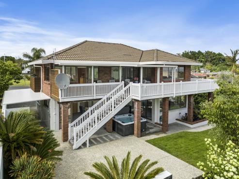 4 Lemonwood Place, The Gardens