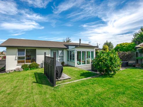 19 Tawa Street, Glenwood